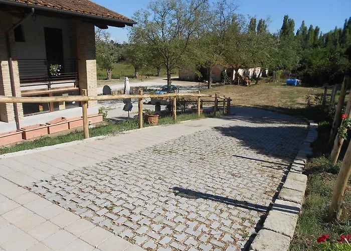 Alloggio per agriturismo Cascina Di Sotto Roma